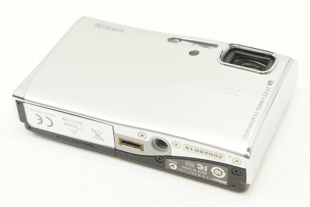 Nikon COOLPIX S50c シルバー Nikon COOLPIX S50c コンパクトデジタル