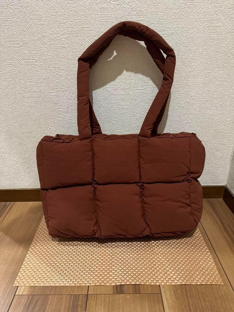 新品未使用品 パファートートバッグ ダウン コットンパッド入り 茶 - メルカリ