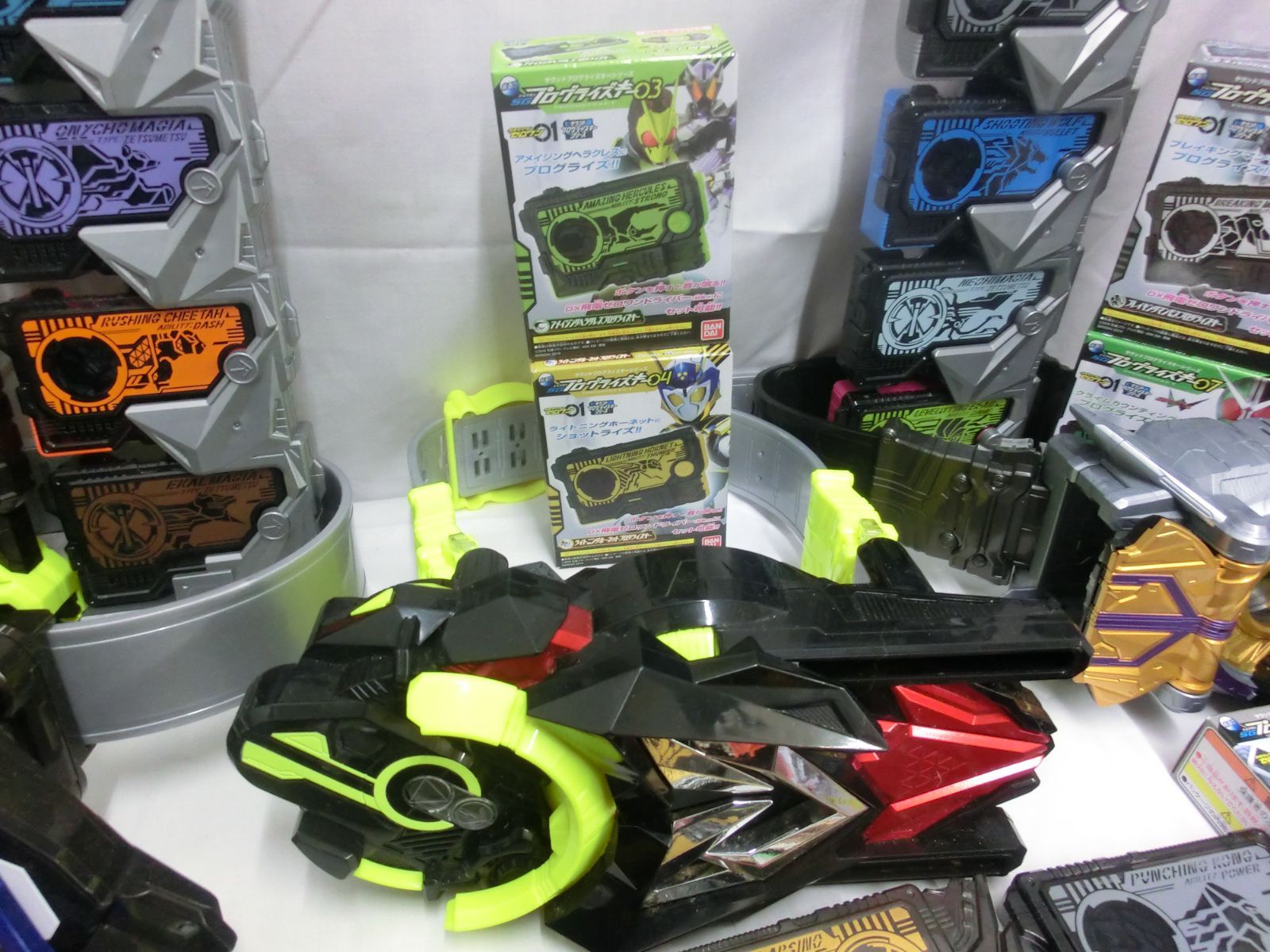  品 仮面ライダーゼロワン ドライバー プログライズキー まとめ セット 仮面ライダー キャラクター玩具