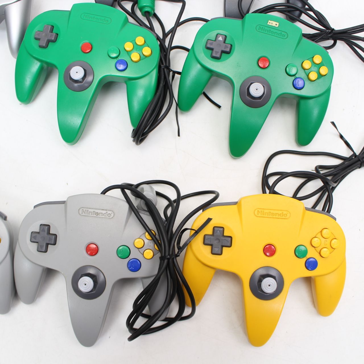 202)ゲームキューブ 64 コントローラー 13個まとめ - メルカリ