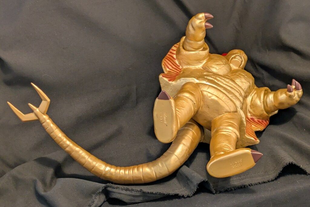 マーミット KAIJU アイアン 超絶蔵出し品〙マーミット世紀の大怪獣