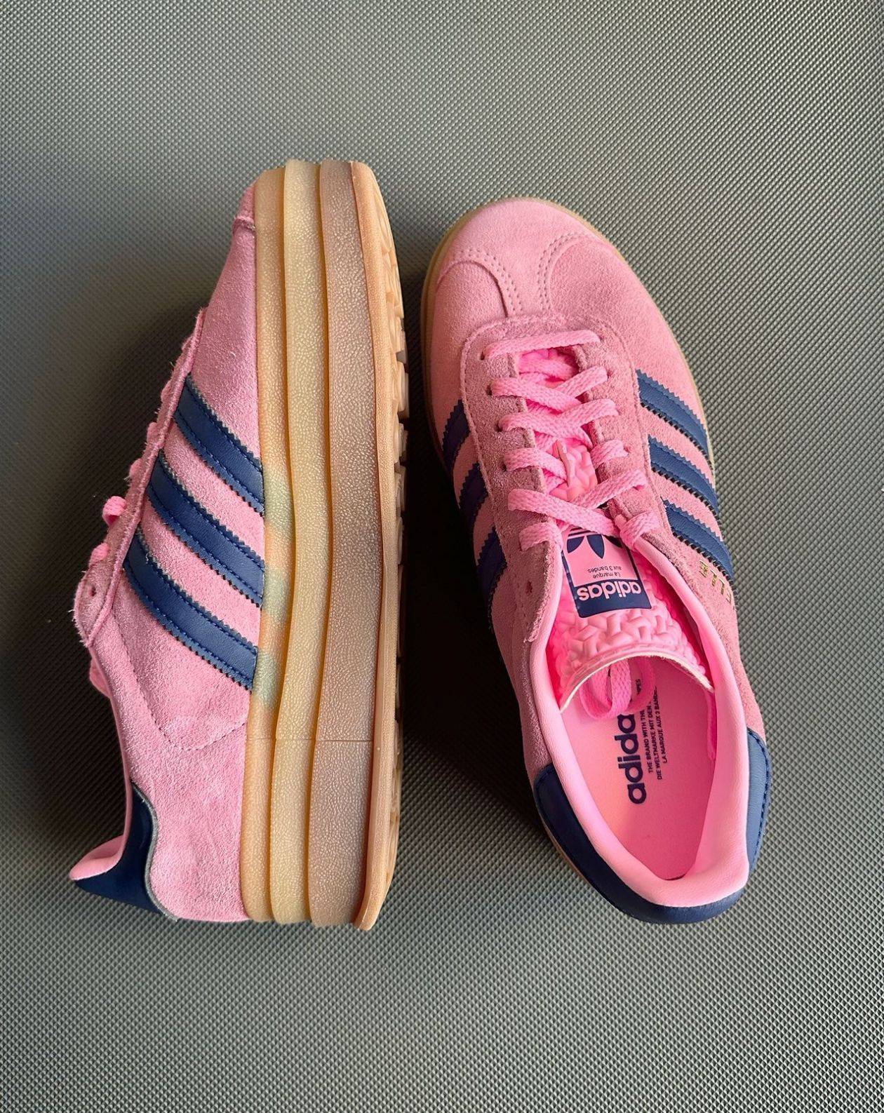 新品 未使用 adidas adidas Originals GAZELLE INDOOR アディダス ガゼルボールド カップルシューズ 厚底 スニーカー レディース/メンズ ピンク箱付