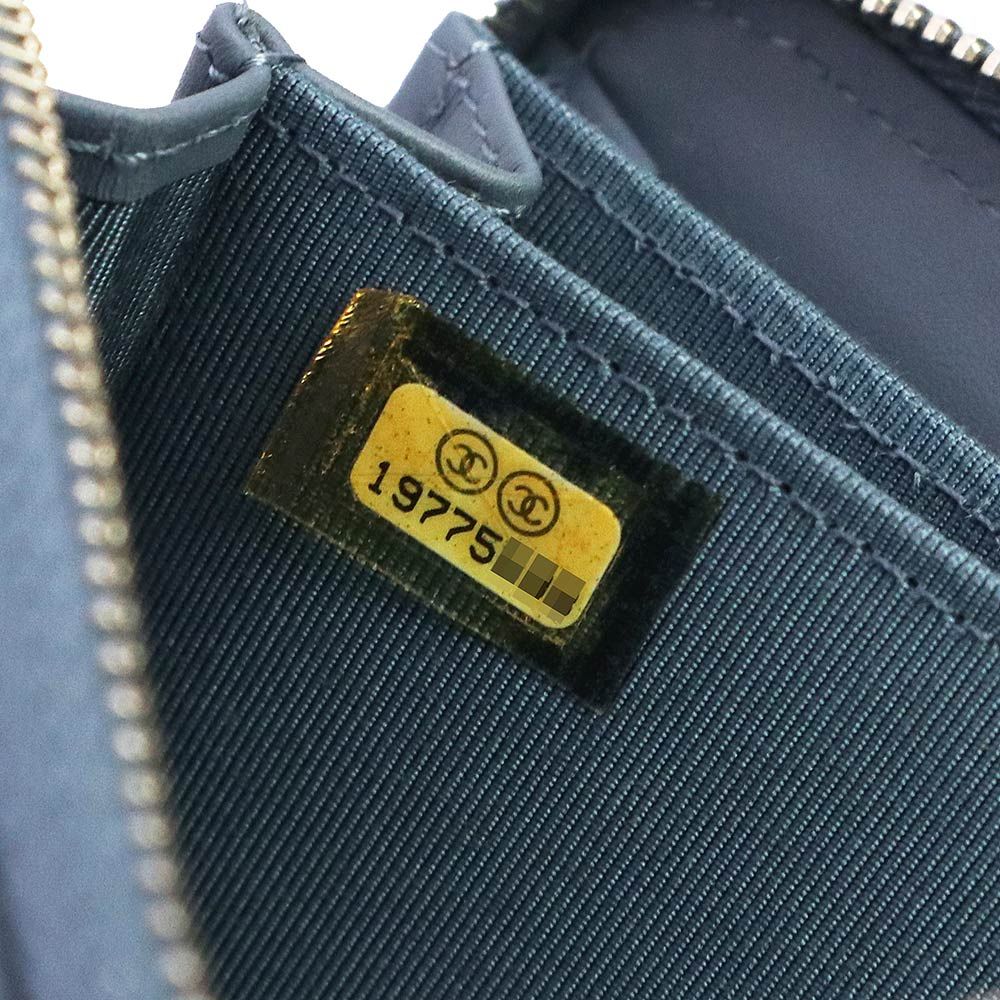 シャネル マトラッセ ココマーク ミディアム ウォレット ラウンド  