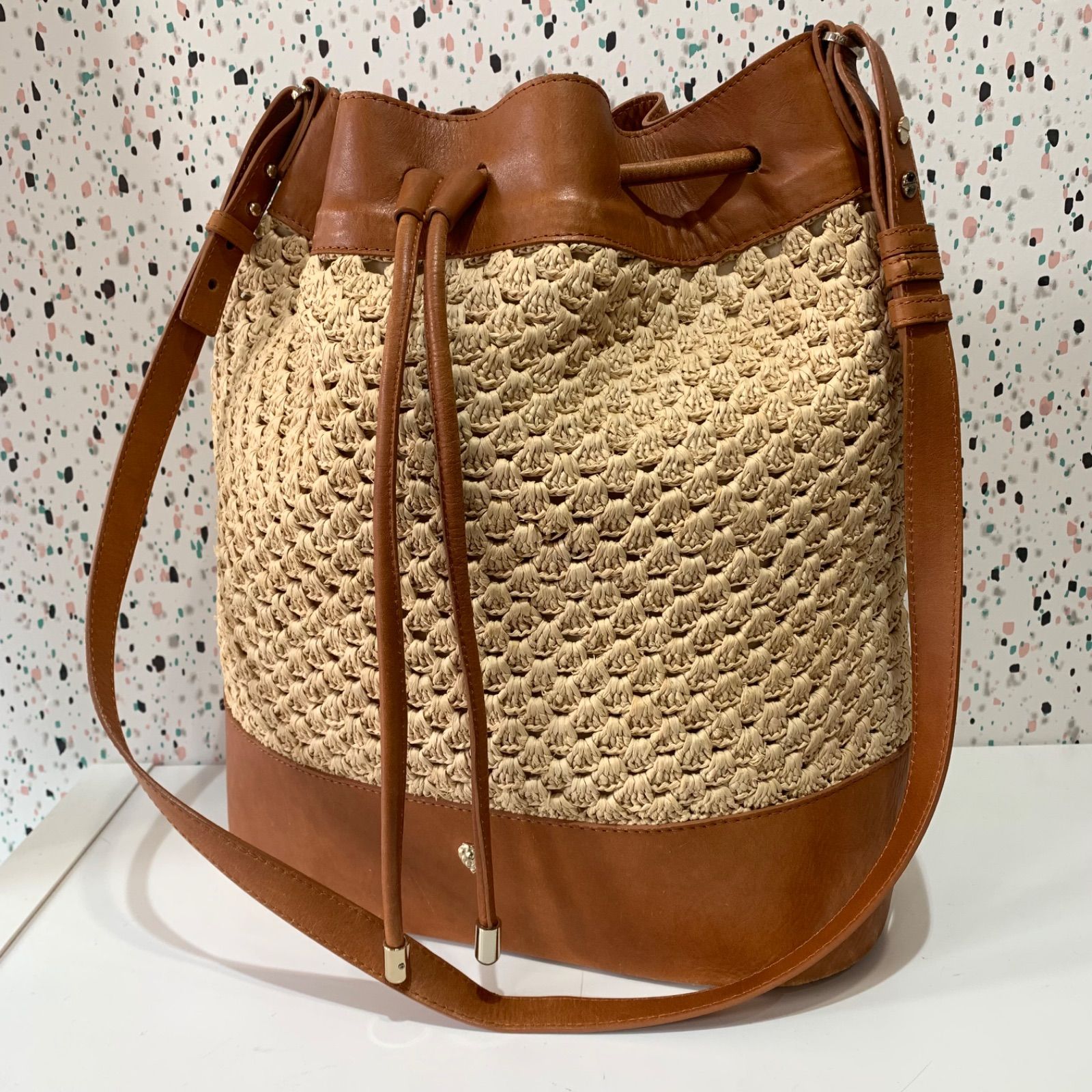 定番】ヘレンカミンスキー ラフィア 肩掛け ワンショルダーバッグ 巾着