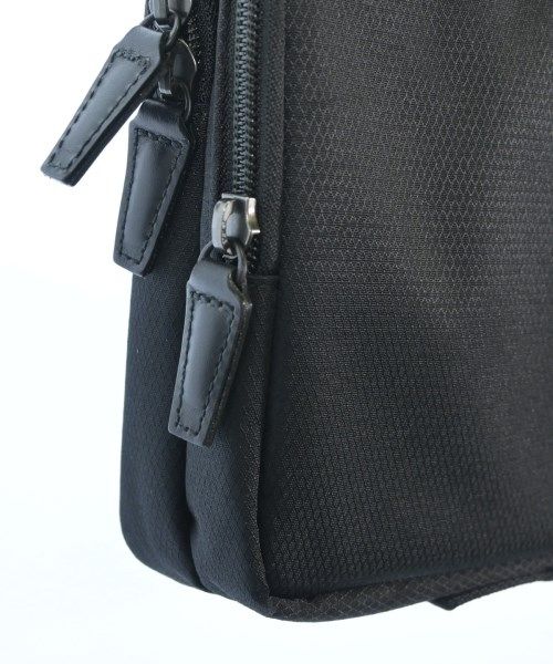 クラッチバッグ