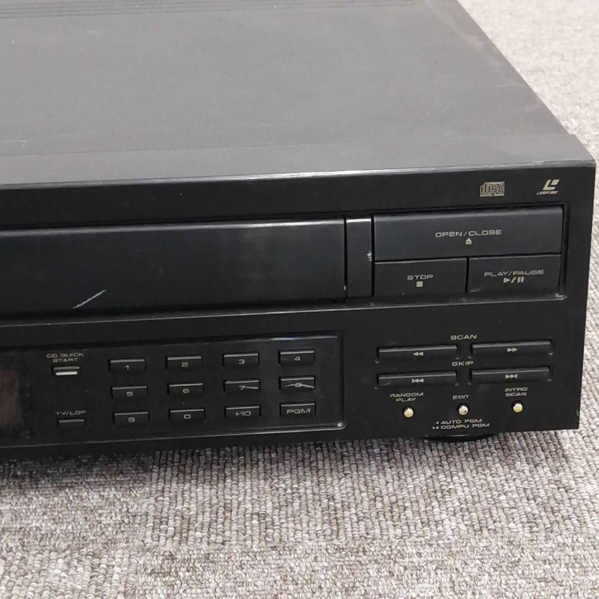 CLD-110 LDプレイヤー