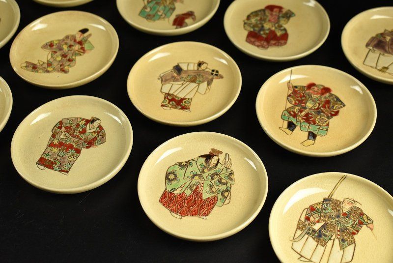 蔵A4181d 京薩摩 義山 造 色絵小皿 十四客 京焼