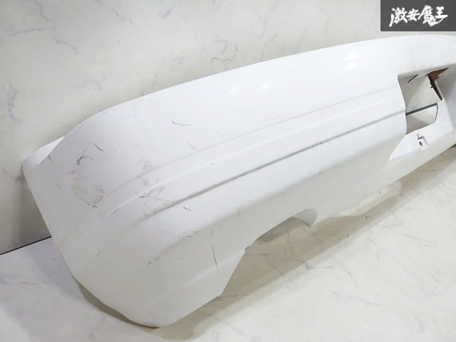 白 ホワイト系