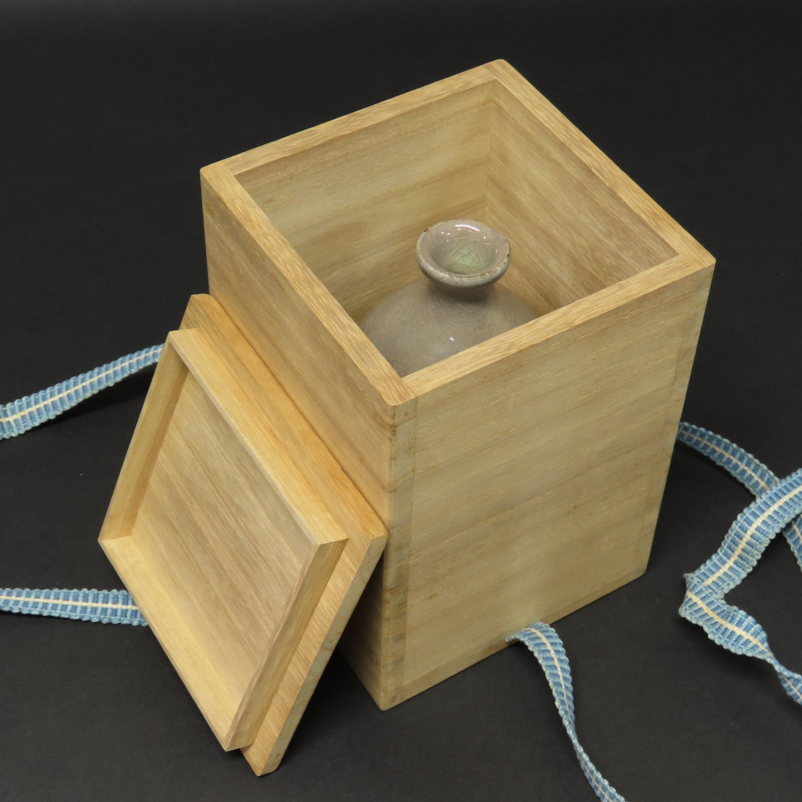 金重素山作　粉引　徳利　共箱　酒器 0191 美品 金重素山 鶴山窯 粉引徳利 酒器 真作保証 在銘 共箱