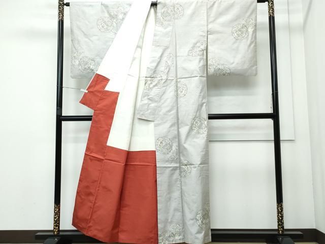 平和屋着物●都喜ヱ門　本場大島紬　白大島　9マルキ　天平花鳥　藤絹織物謹製　証紙付き　正絹　逸品　CAAR8070vf 平和屋着物○都喜ヱ門 本場大島紬 白大島 9マルキ 天平花鳥