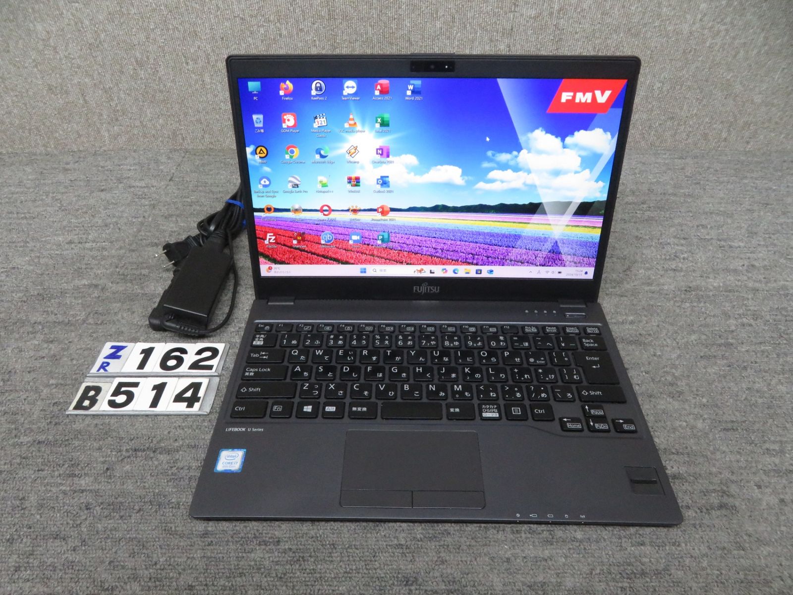 i7-8th Fujitsu LIFEBOOK U938/VW メモリ8GB/SSDNVMe256GB