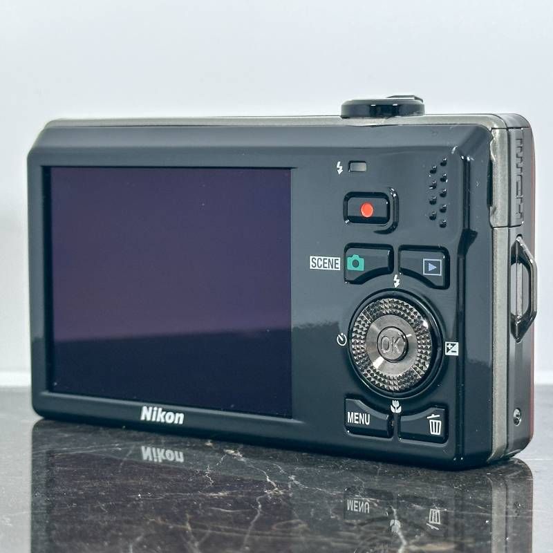 カメラ ニコン Nikon COOLPIX S6000 動作品 コンデジ ブラック