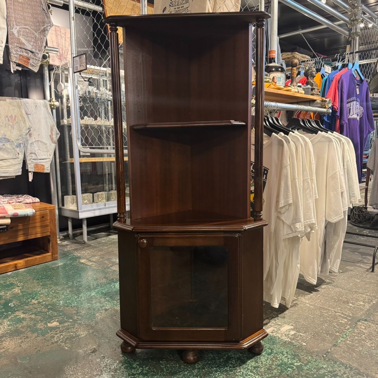 光る！コーナーラック！ 光る！コーナーラック！