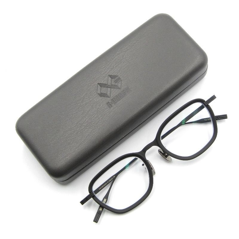 OG×OLIVER GOLDSMITH オージーバイオリバーゴールドスミス メガネフレーム TV FOUR 度入り M BLACK マットブラック61002469