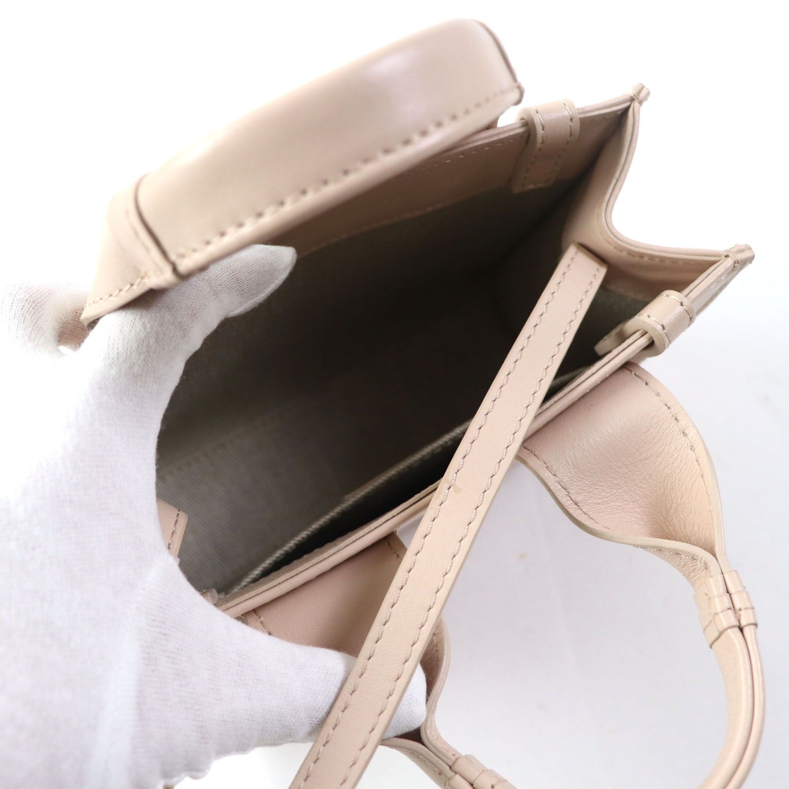 未使用品 Chloe クロエ CHC23UP237I60615 WOODY Cement Pink スムース  