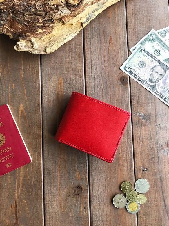 イタリアンレザーを使った真っ赤な二つ折り財布 本革 手縫い 名入れ可 送料無料