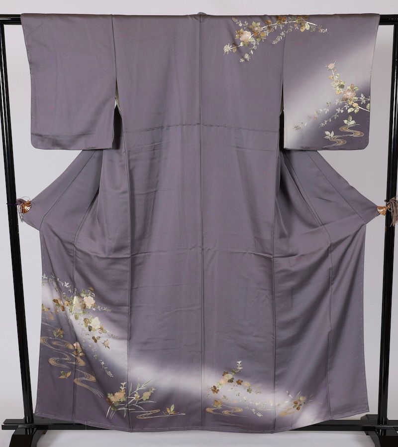 訪問着　薄紫　ゴールド　グリーン　ブルー　花　螺鈿　T526 訪問着 薄紫 ゴールド グリーン ブルー 花 螺鈿 T526 - メルカリ