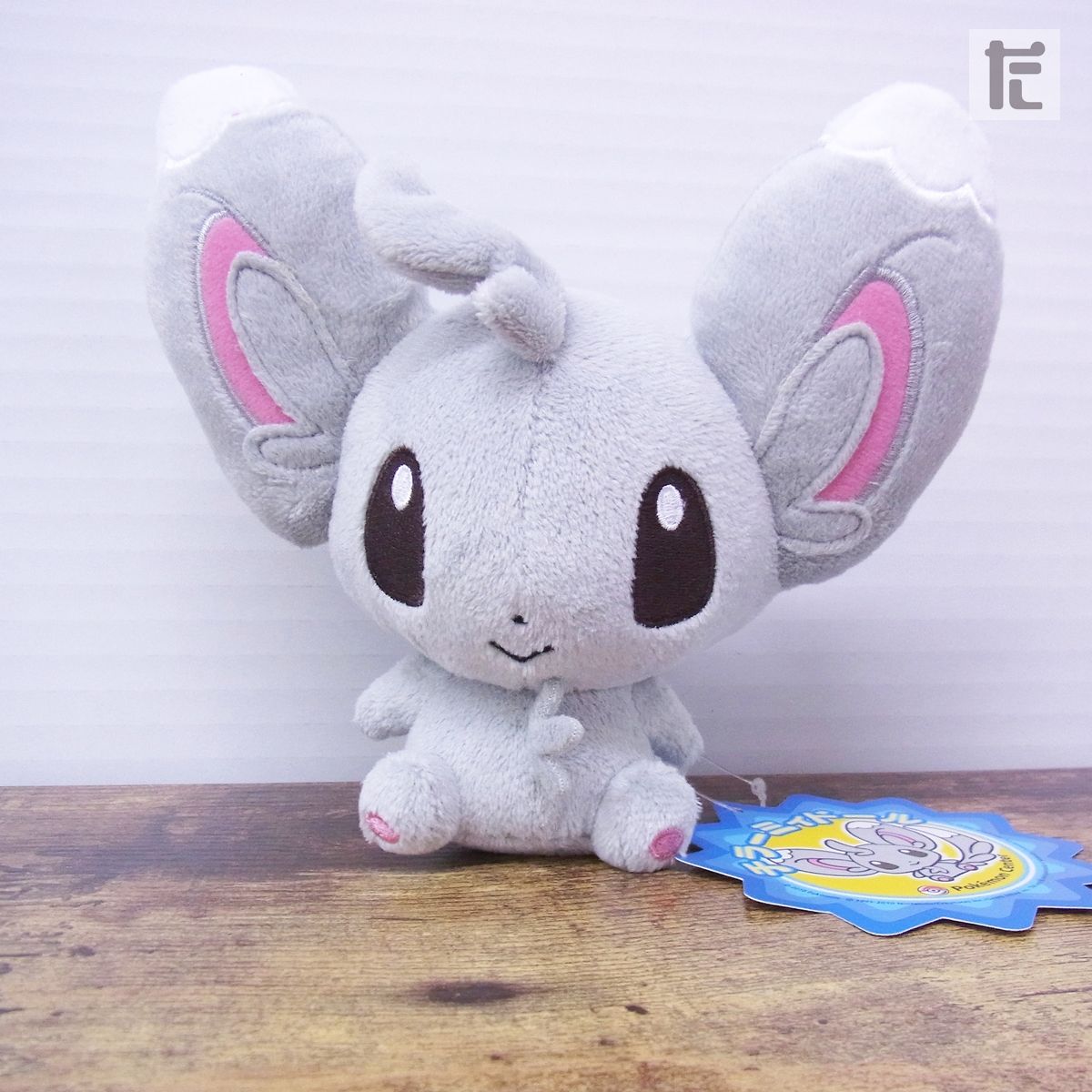 ポケモンセンター チラーミィドール ポケドール ぬいぐるみ 紙