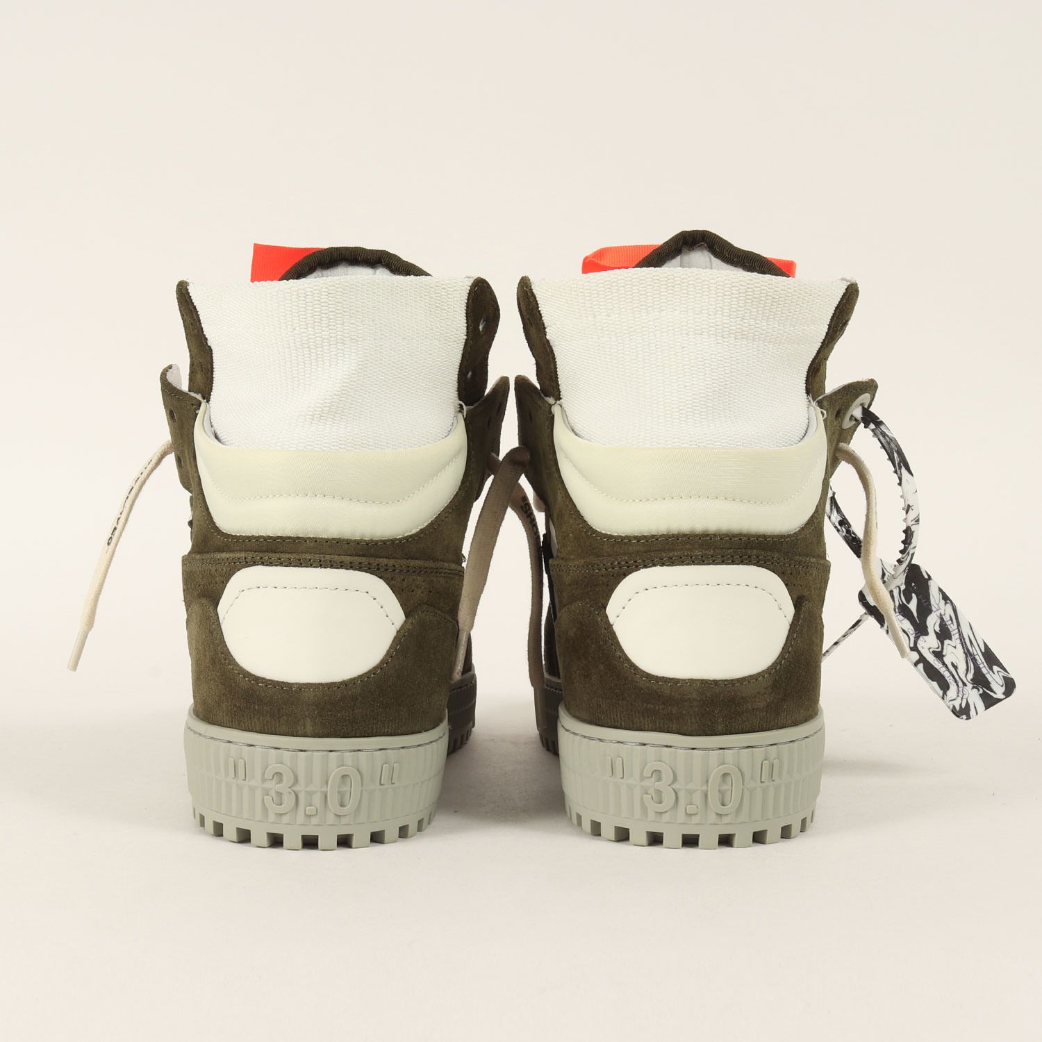 off-white（オフホワイト）　スニーカー　サイズ４０ OFF-WHITE オフホワイト スニーカー ホワイト ブラック レザー