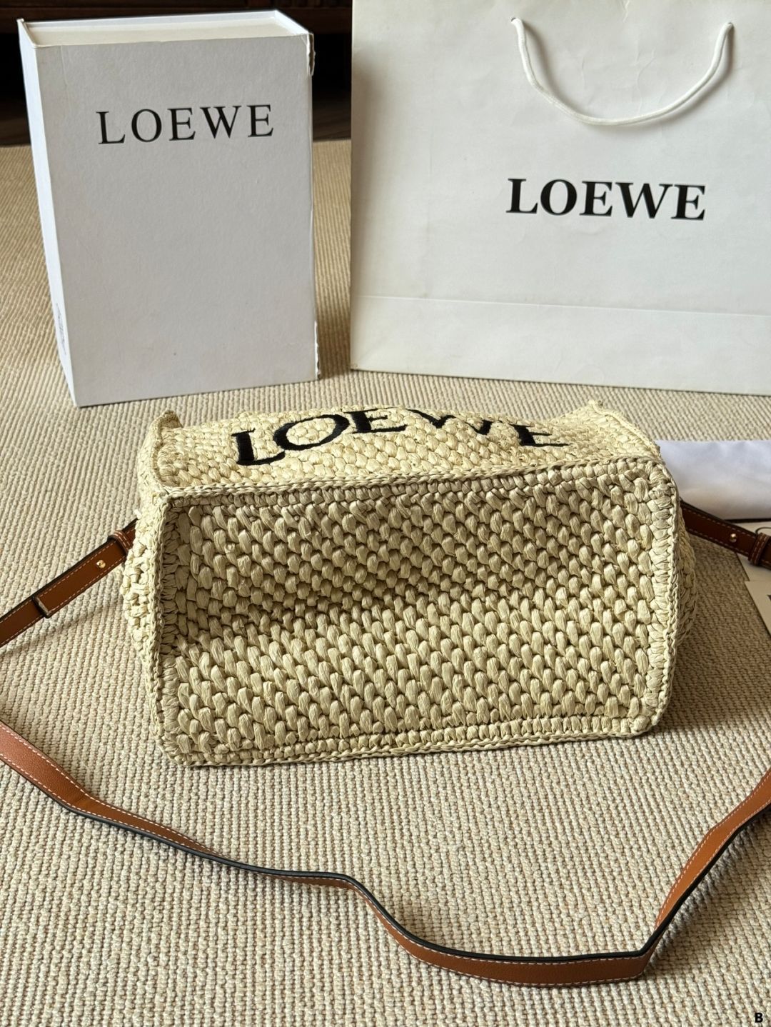 今日特価】Loewe ロエベ 夏の新作 草編みバスケットバッグ