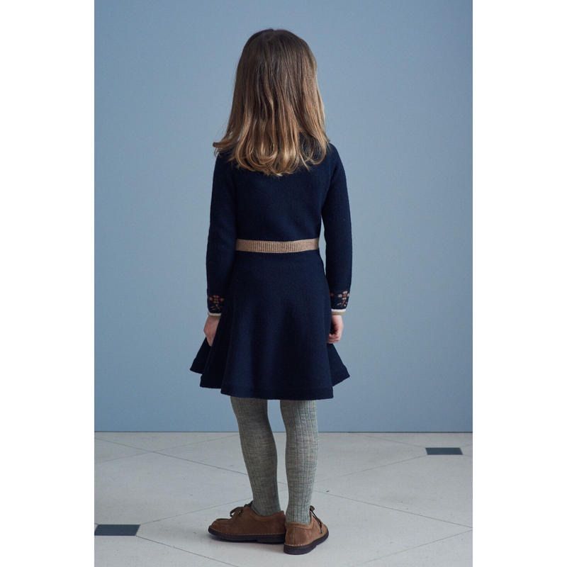 【専用です】CARAMEL ニットワンピース　Elara Dress 3Y caramel 8Y キャラメル ニットワンピース elara dress - メルカリ
