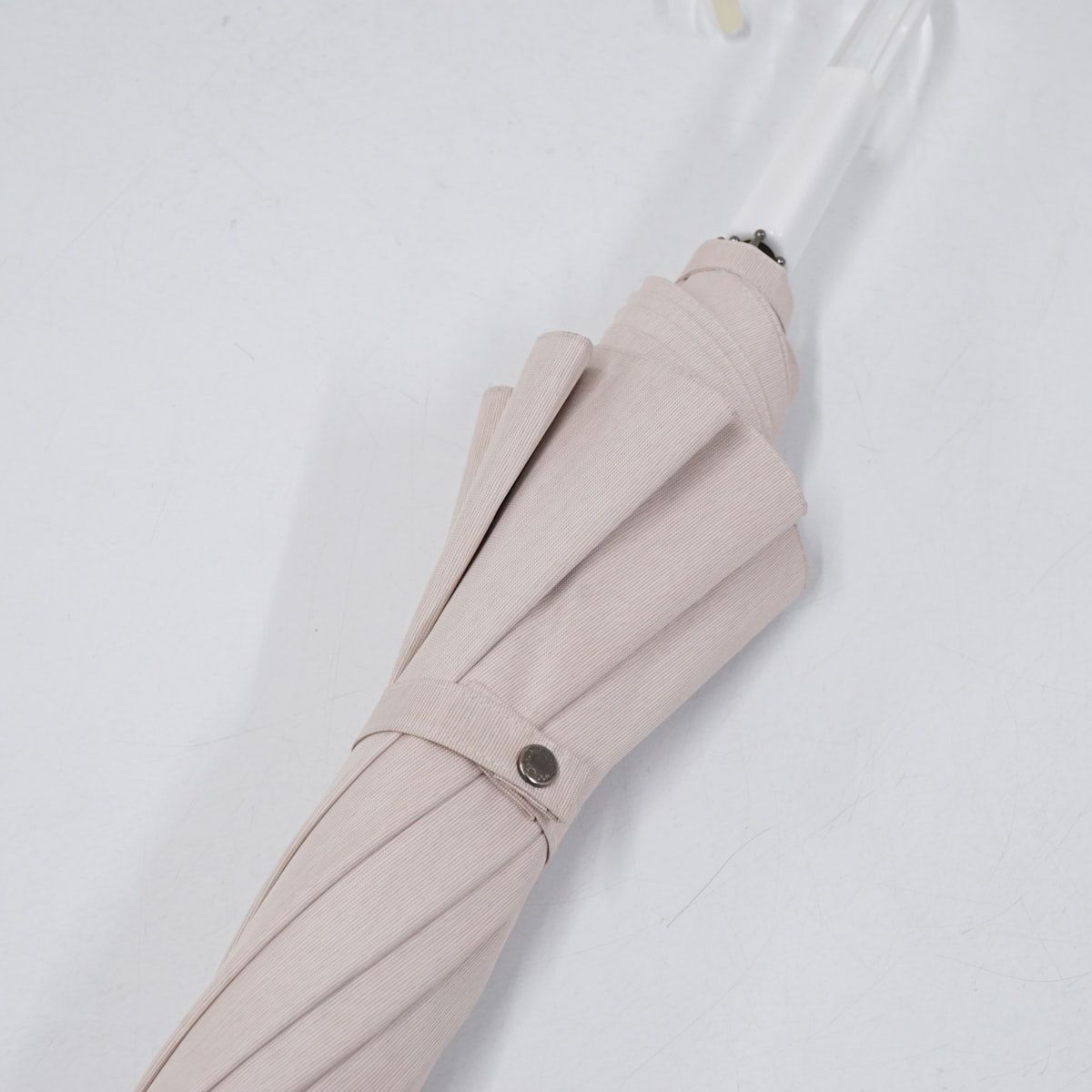 サンバリア100 完全遮光日傘 USED美品 Mサイズ moku ピンク