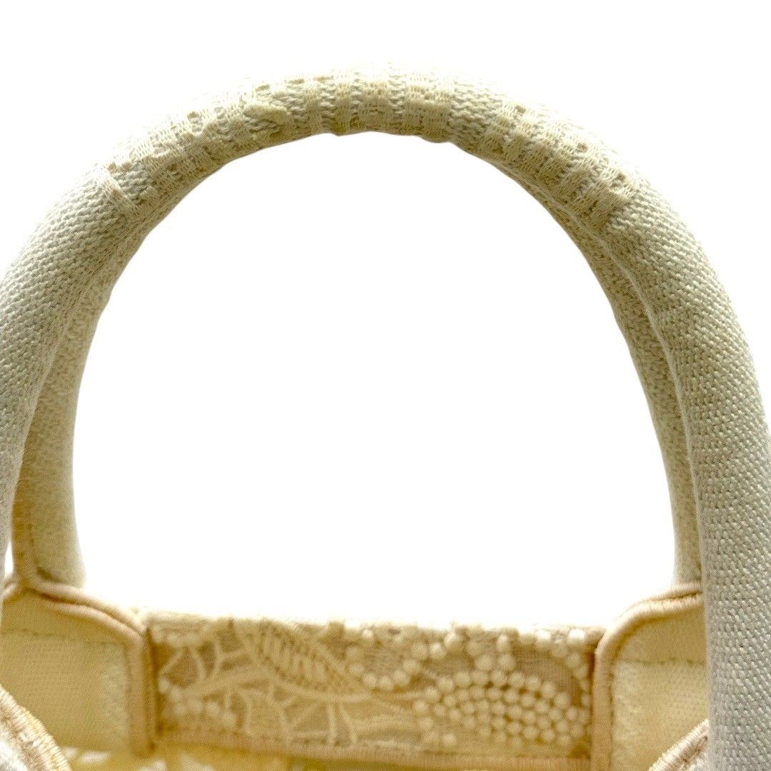 美品 DIOR マクラメレース ブックトート スモール ホワイト キャンバス Christian Dior DIOR ディオール マクラメレース ブックトート
