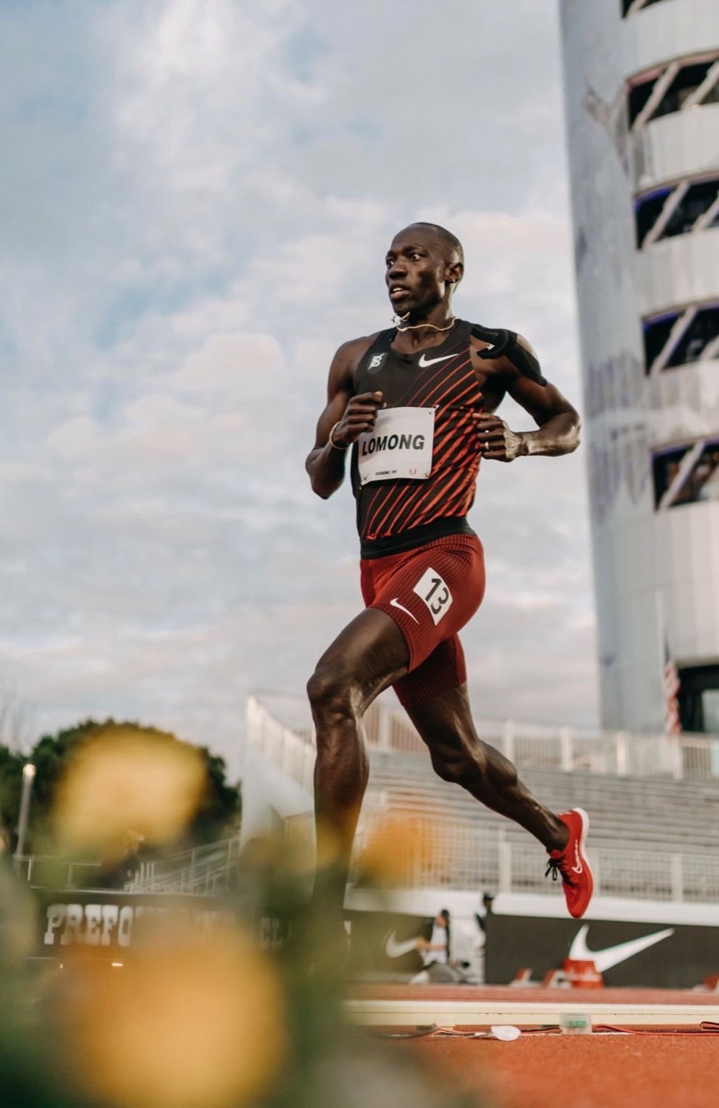 NIKE - 【日本未発売】Nike Bowerman TC シングレット　サイズL 新品未開封】NIKE ナイキ BowermanTC シングレットLサイズ