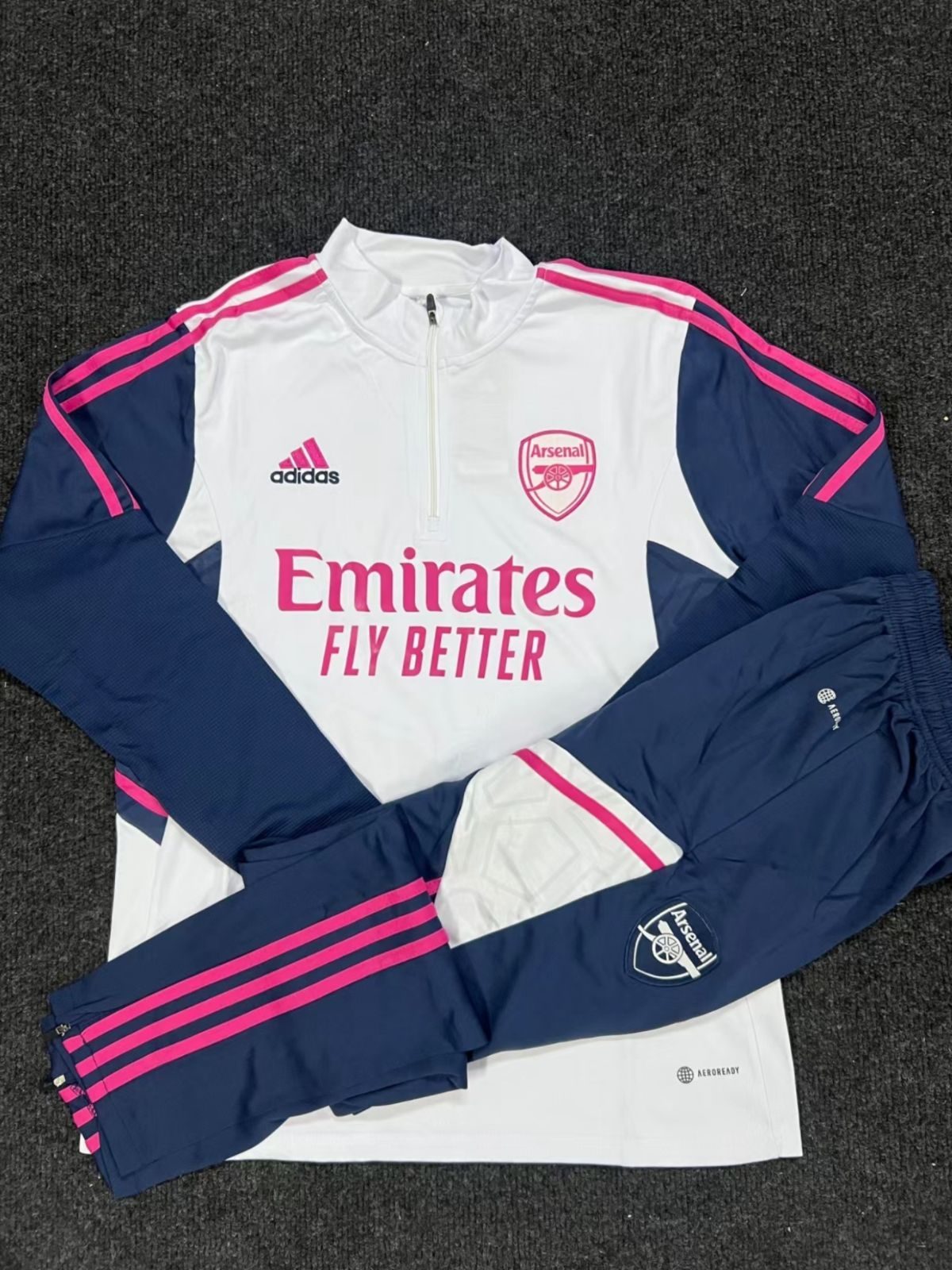Arsenal AEROREADY 長袖ジャージ Arsenal Tiro 24 Pro Training Top