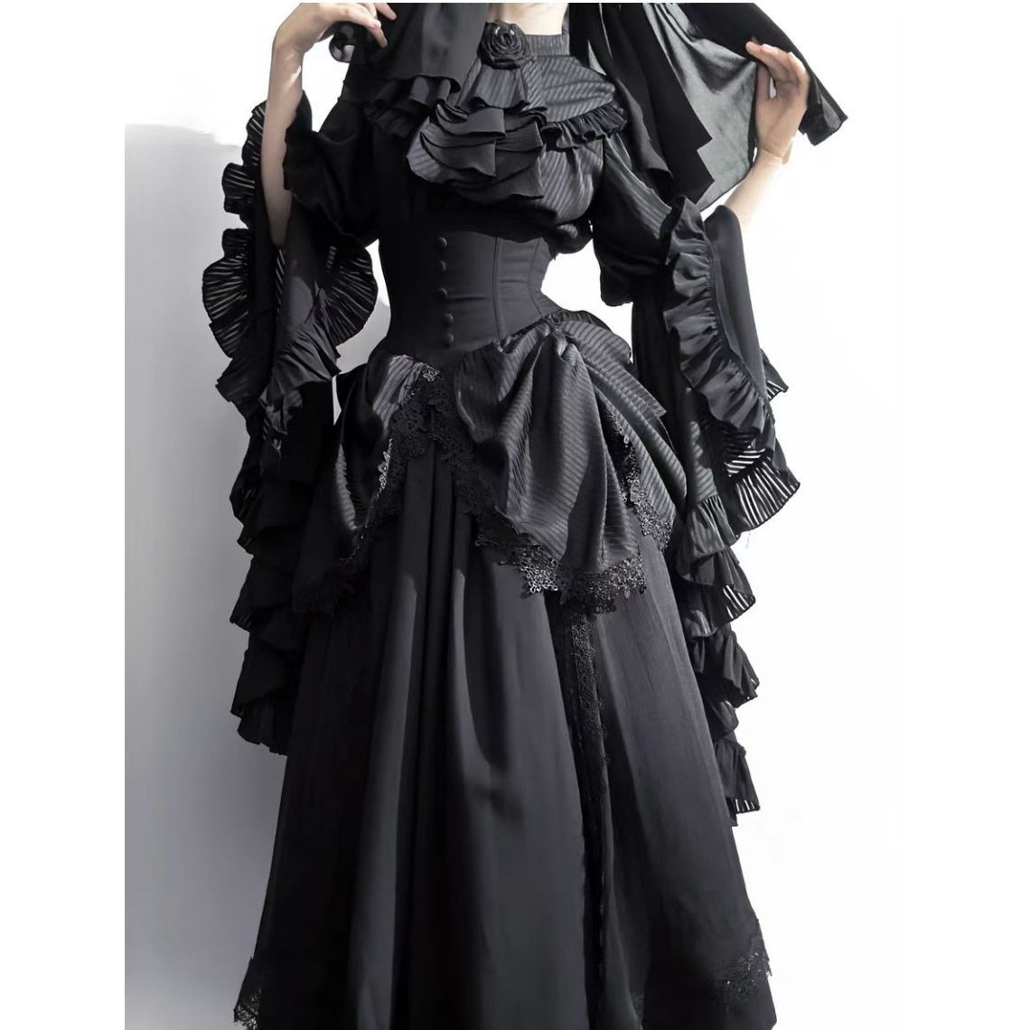 ブラックゴシック風夢遊Lolitaフィッシュボーン半身スカート姫袖セット ダーク系超クールロリータドレス