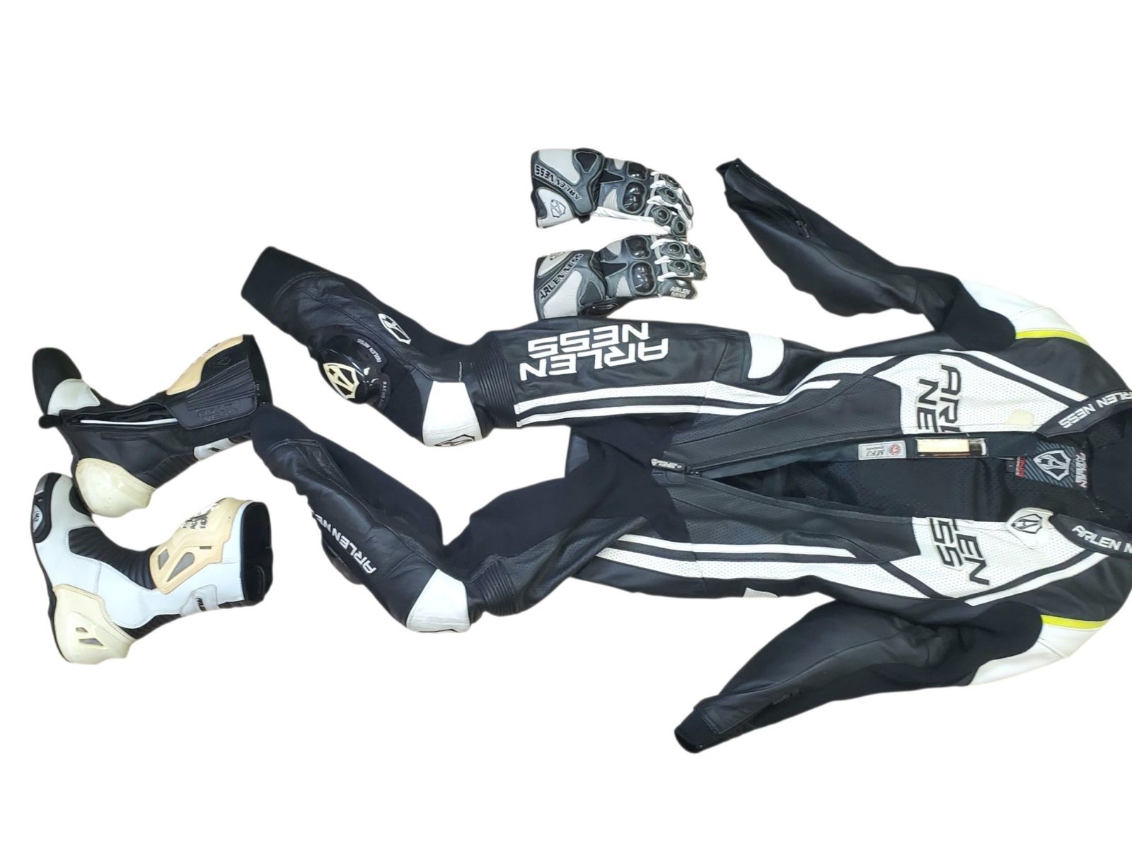 ◎ ARLENNESS アレンネス レーシング スーツ L グローブ ブーツ EUR41 セット まとめ ブラック ホワイト ライトグリーン