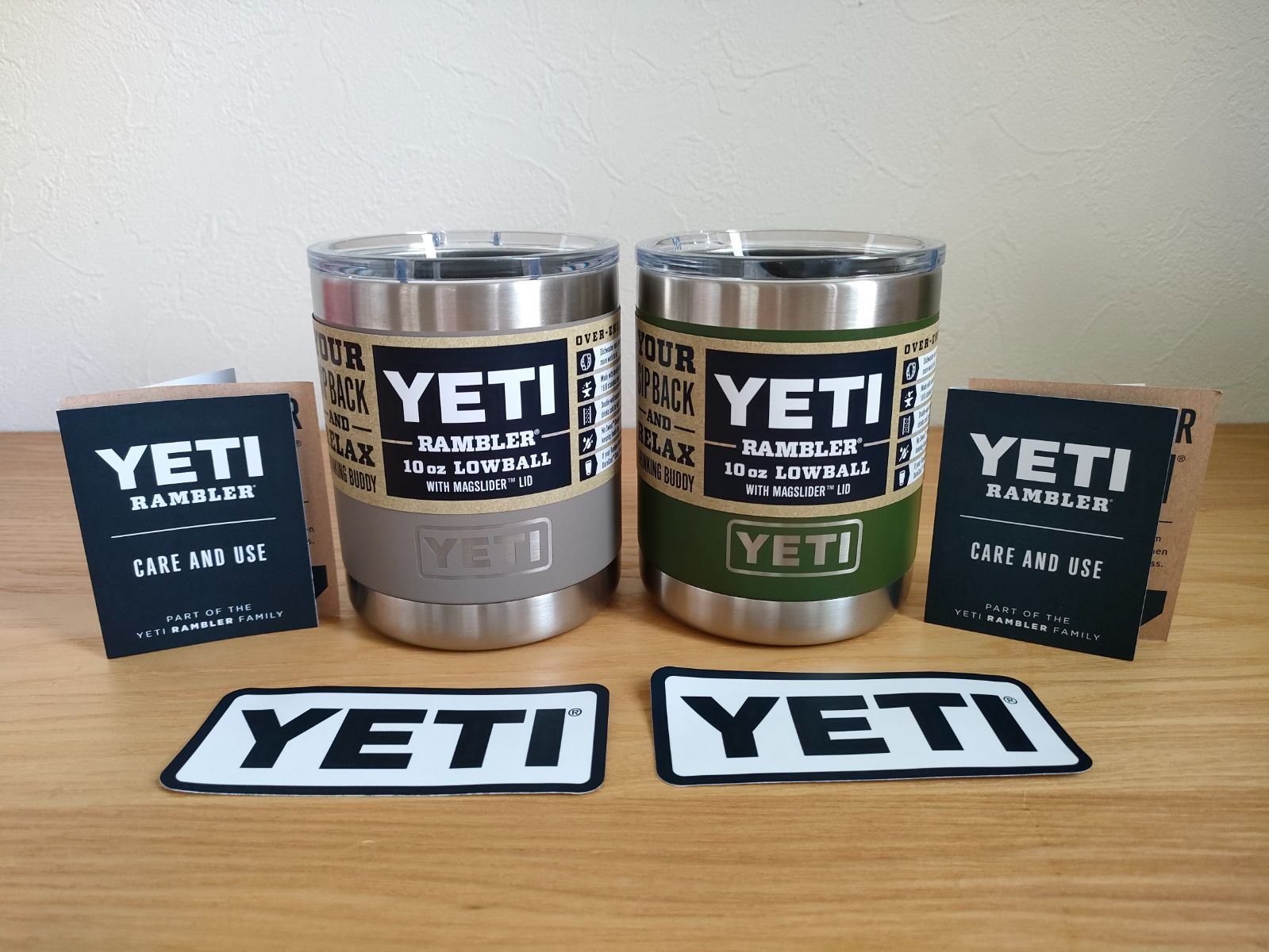 YETI ランブラー 10oz ブラック/シャープテイルトープセット