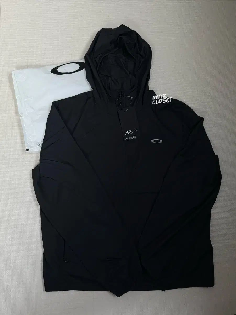 オークリー OAKLEY 基礎 ウィンドブレーカー