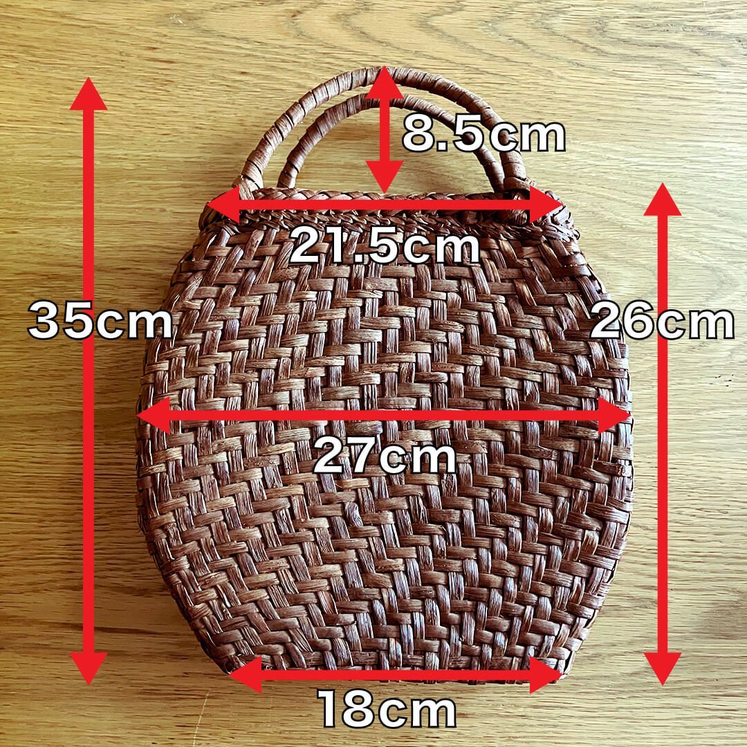 雪の越後の手提げ籠 日本産 山ぶどう籠 丸網代