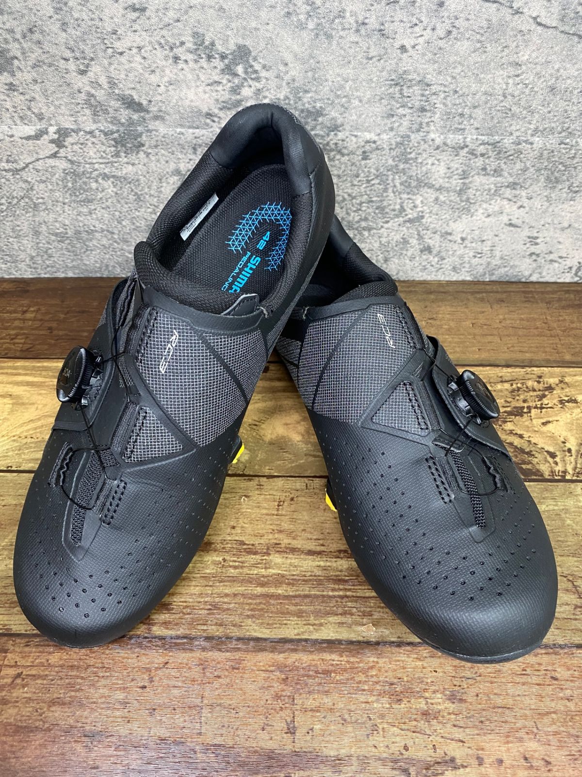 IX589 シマノ SHIMANO SHRC300M ビンディングシューズ EU42 黒 SPD-SL