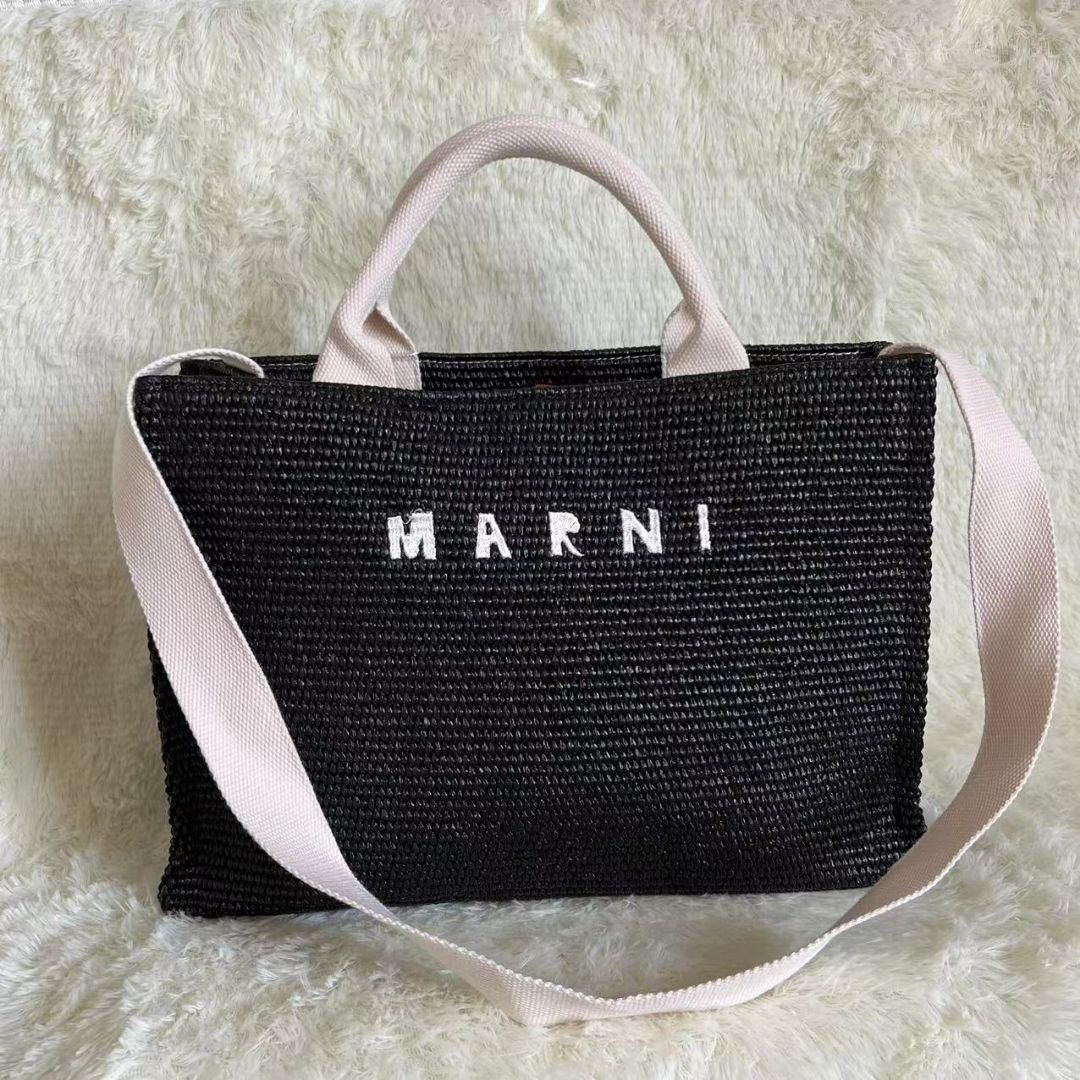 新品 MARNIトートバッグかごバックスモール ショルダー付き ブラック