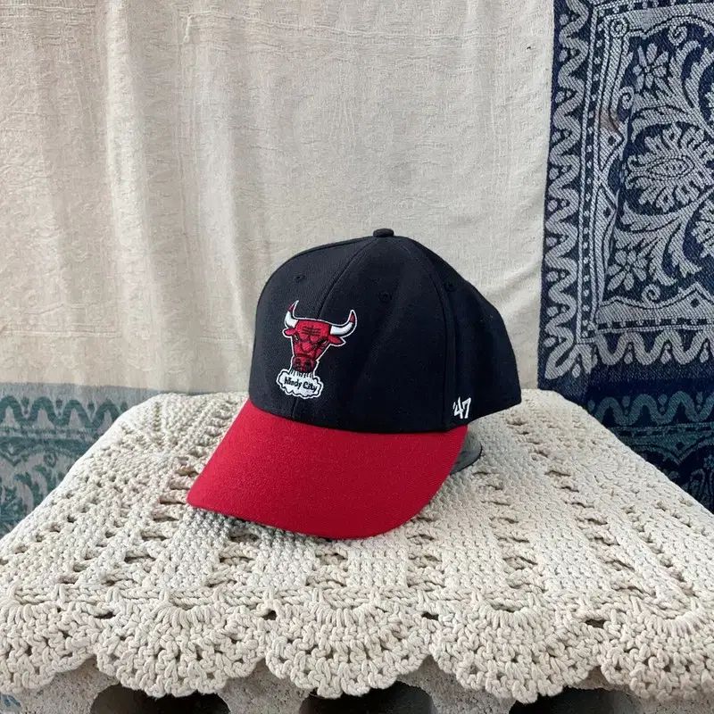 F 47brand Chicago Bulls（シカゴ・ブルズ） ビックロゴ ベースボールキャップ