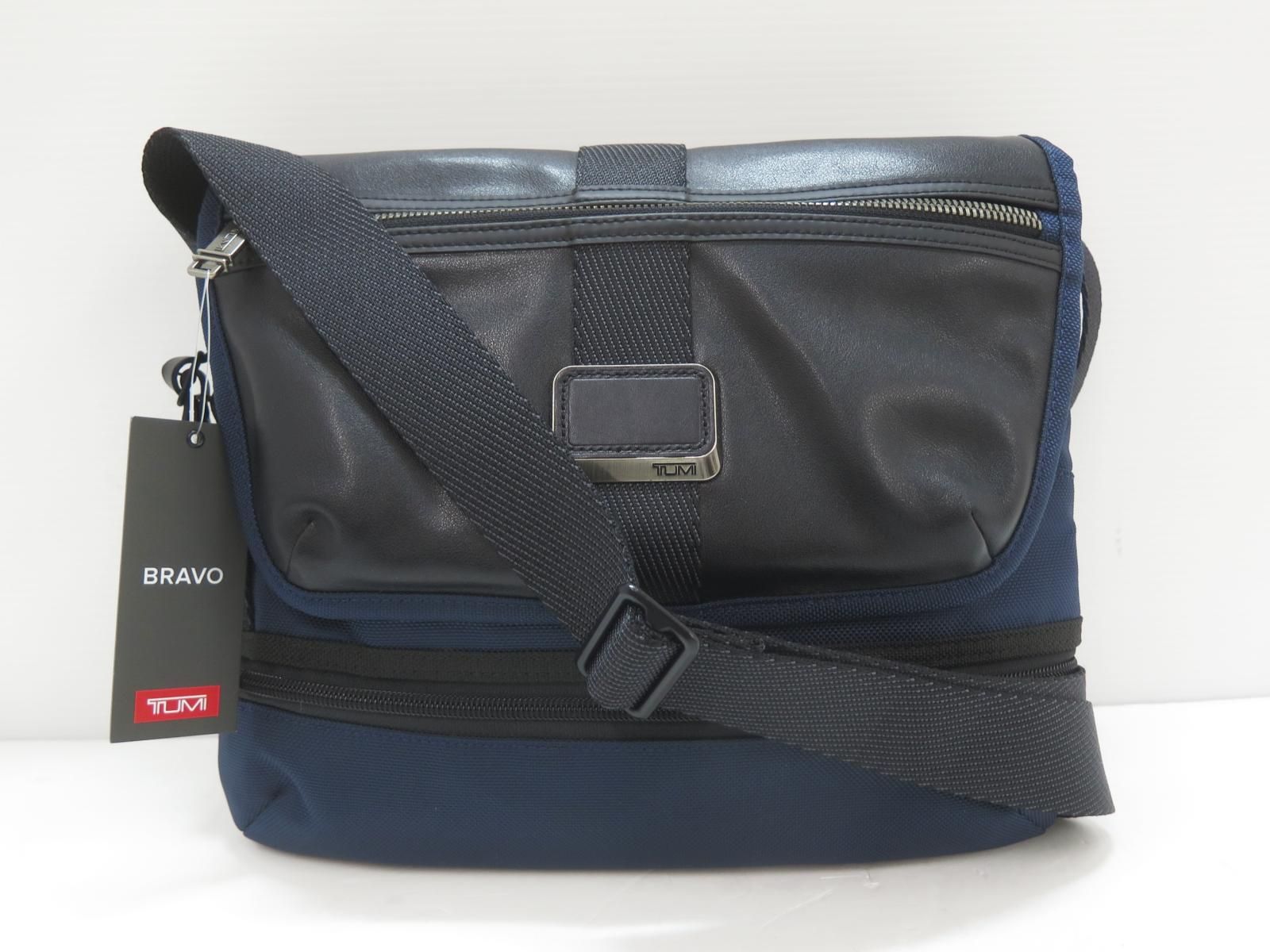 TUMI トゥミ 232371NVYE Alpha Bravo Travis Crossbody ショルダーバッグ