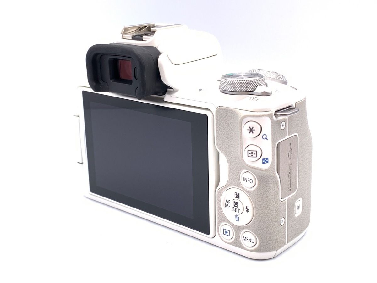 Canon ミラーレス一眼カメラ　EOSKISSMBK-WZK EOS Kiss M ミラーレス一眼カメラ ブラック EOSKISSMBKWZK [ズーム