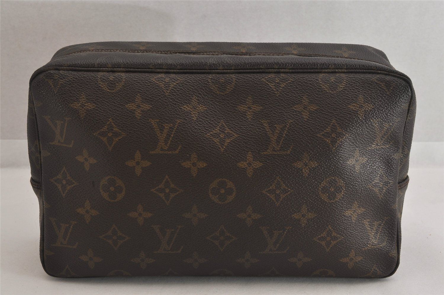 ジャンク品　ルイヴィトン　クラッチバッグ　ハンドバッグ LOUIS VUITTON ルイヴィトン モノグラム トゥルース トワレット