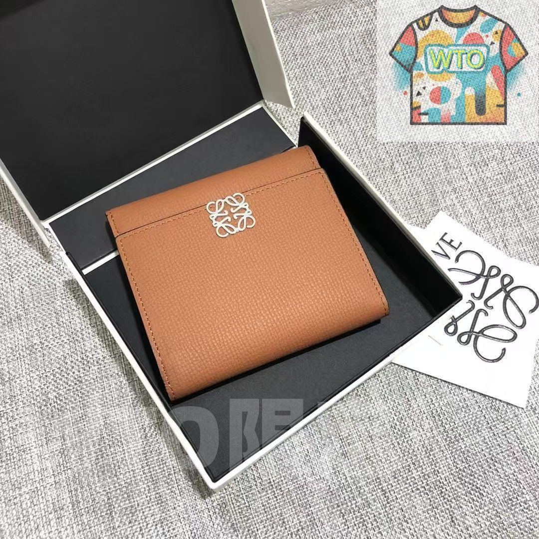 【新品未使用】値下げしました！LOEWE 財布 新品未使用 LOEWE財布[本日特価|新品未使用品]-WT0輸入-TT60