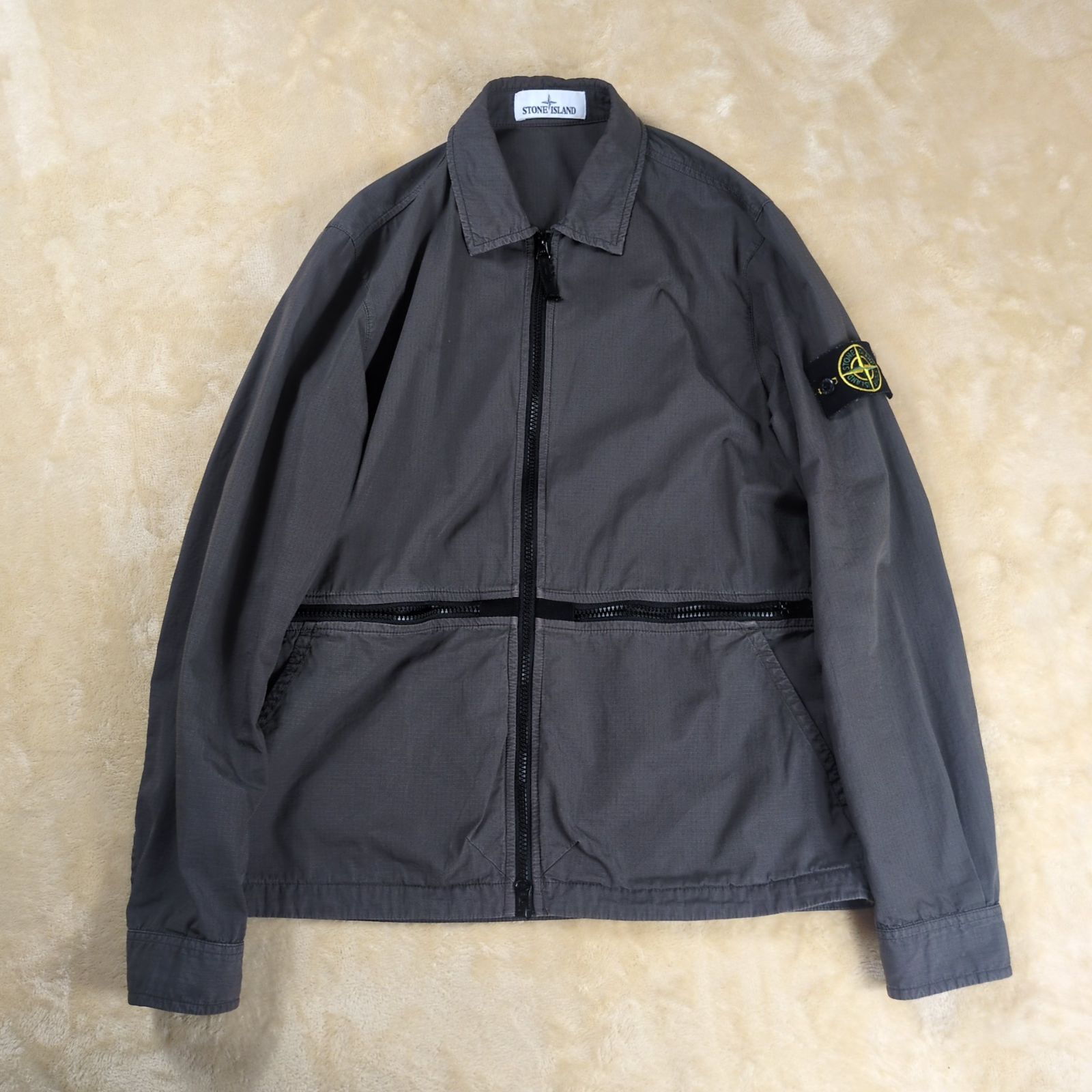 希少】STONE ISLAND クロスジップ オーバージャケット - メルカリ