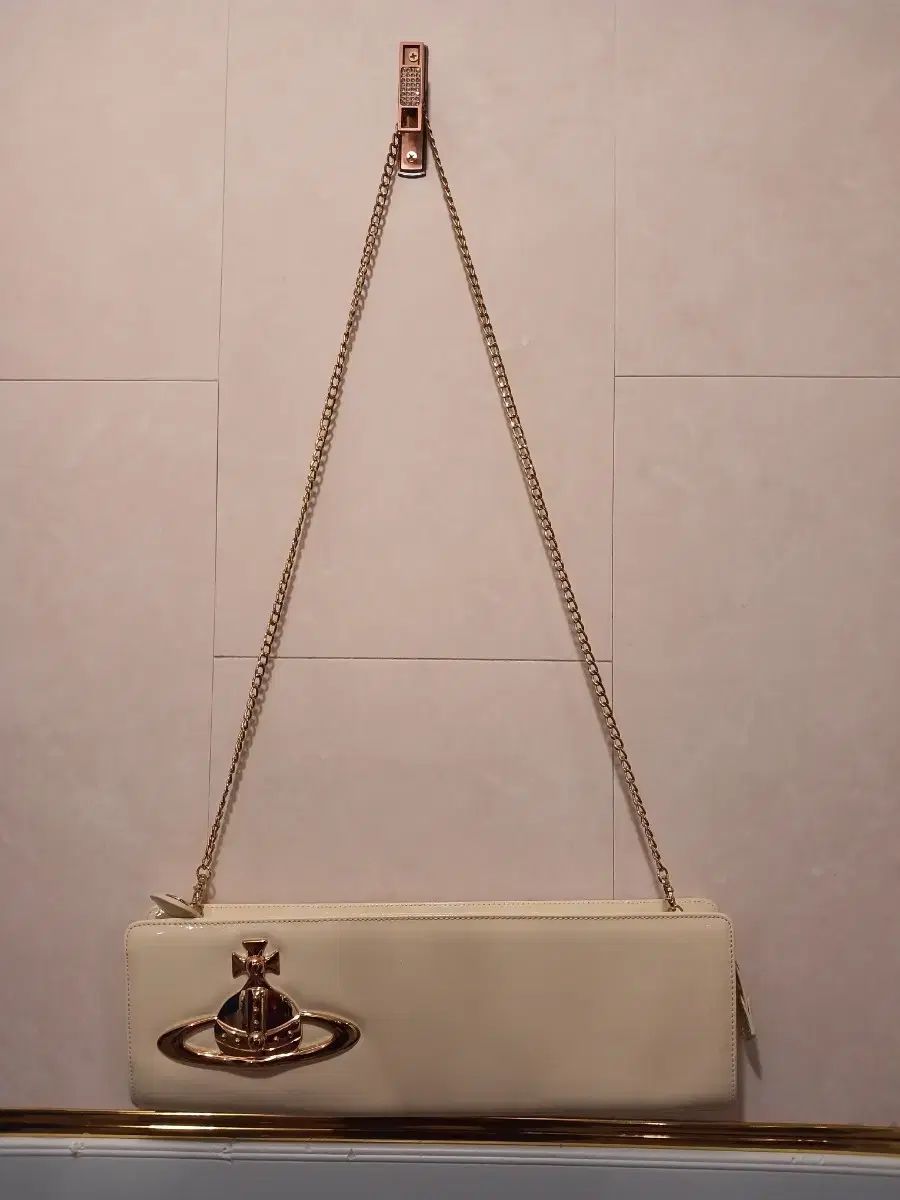 ヴィヴィアン ウエストウッド 正規品 クラッチバッグ