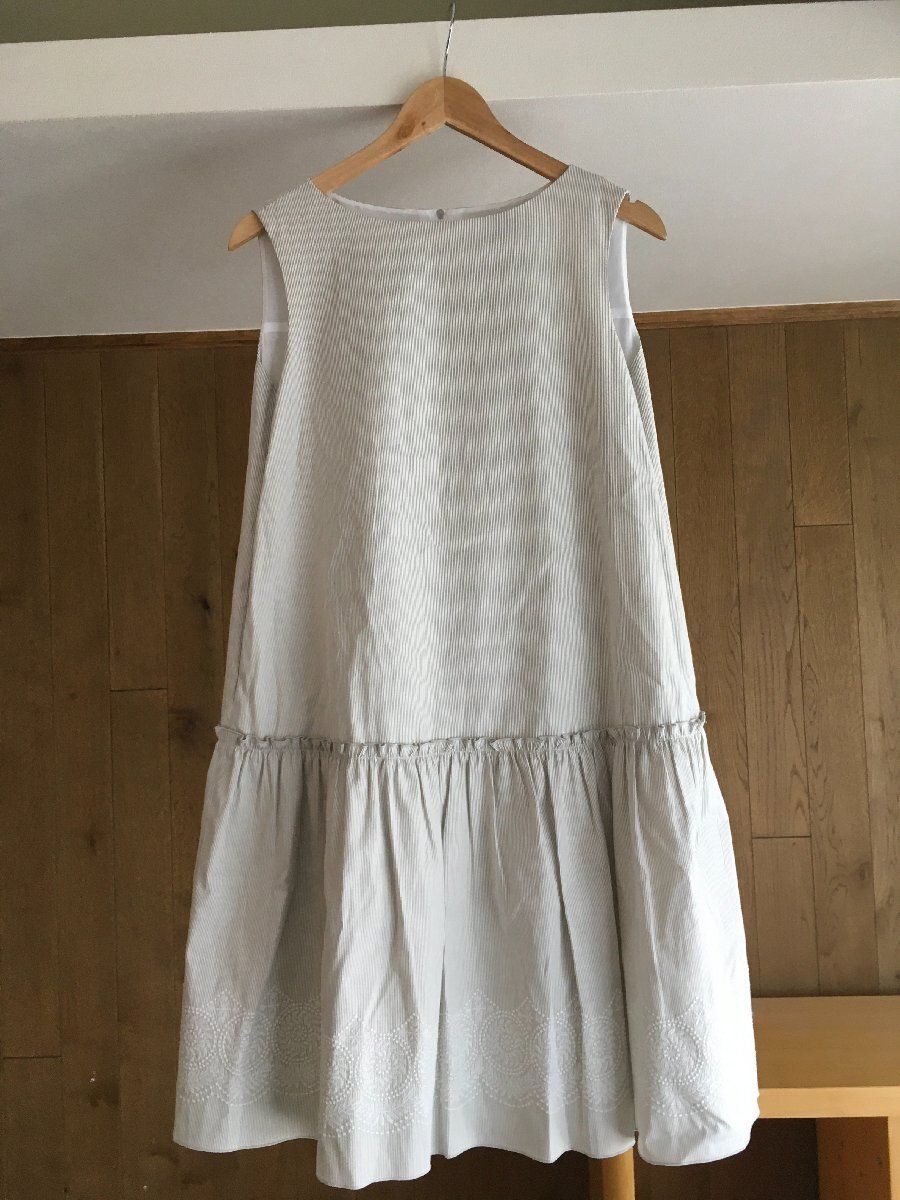 美品FOXEY NEW YORK フォクシー ドレス モンマルトル ワンピース 美品FOXEY NEW YORK フォクシー ドレス モンマルトル ワンピース