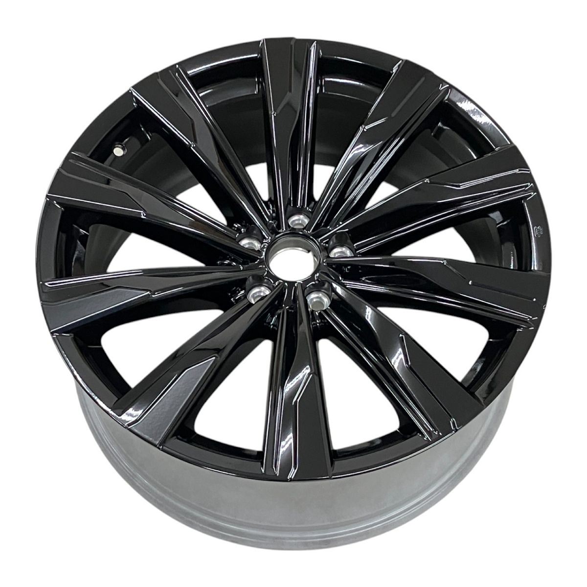 【むぅ】クラウンスポーツ純正ホイール（４本セット）① 新車外し品】トヨタ クラウンスポーツ Z 純正 21in 8.5J +35