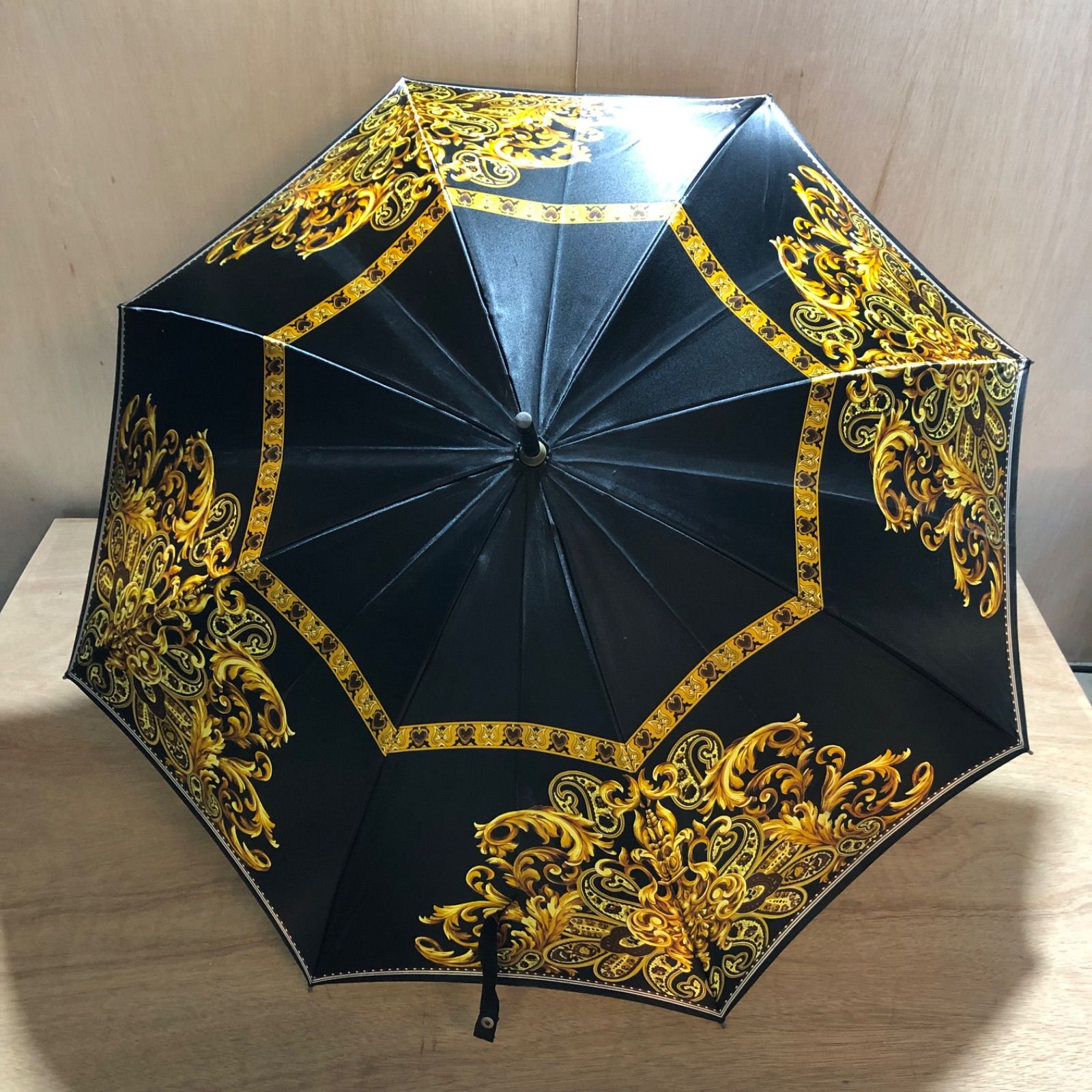 Gianni Versace ジャンニヴェルサーチ 傘 長傘 総柄 ユニセックス