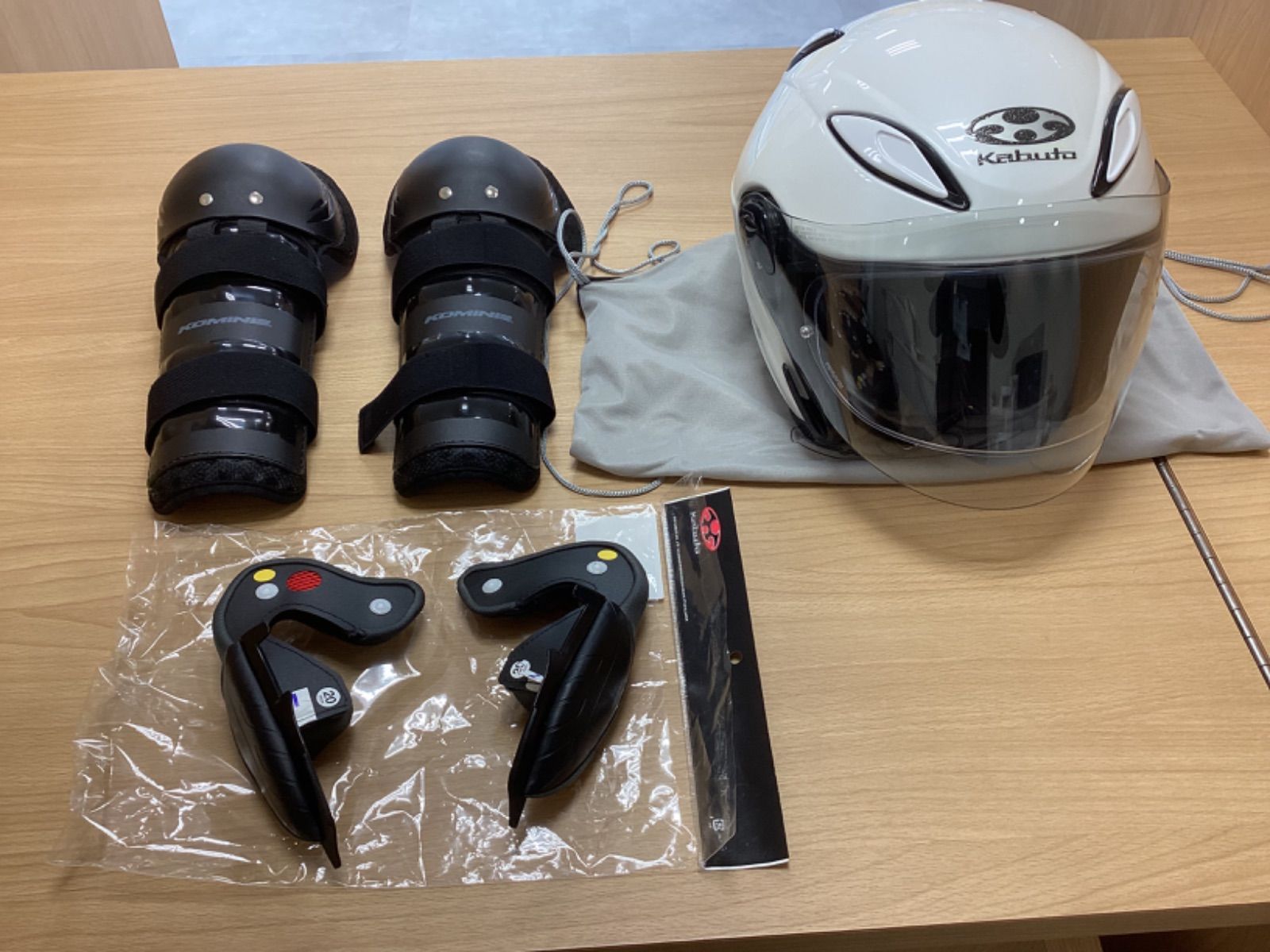 I376 OKG Kabuto avand2 ホワイト　ジェットヘルメット　おまけ付き