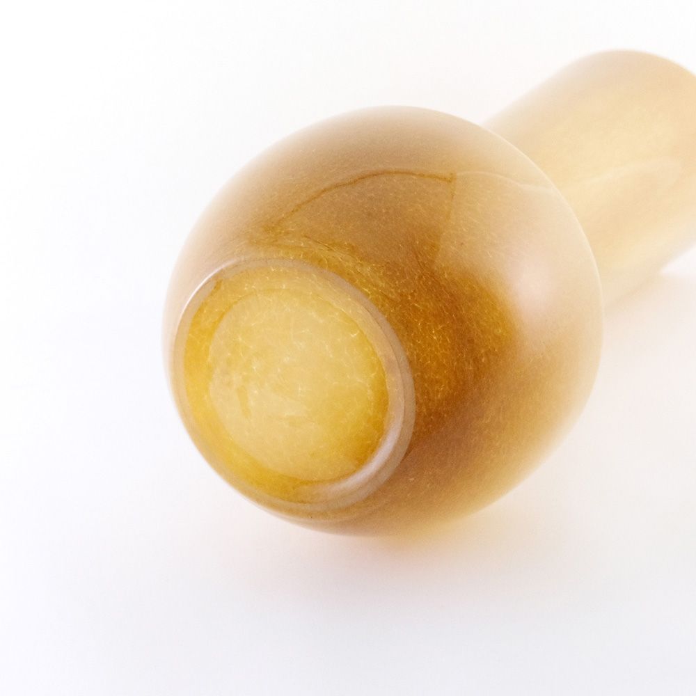 存在感のある大きなフラワーベース