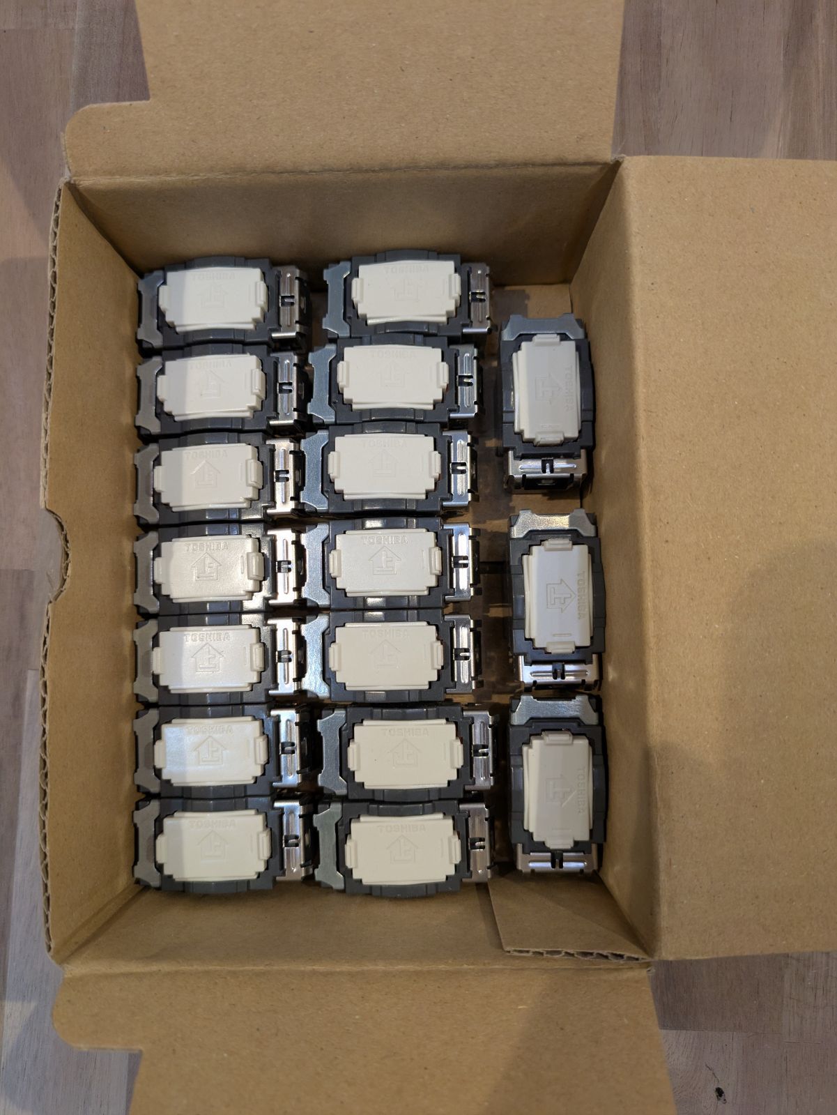 マスプロ電工 直列ユニット 1端子型・テレビ端子 DWKT-SW-B マスプロ