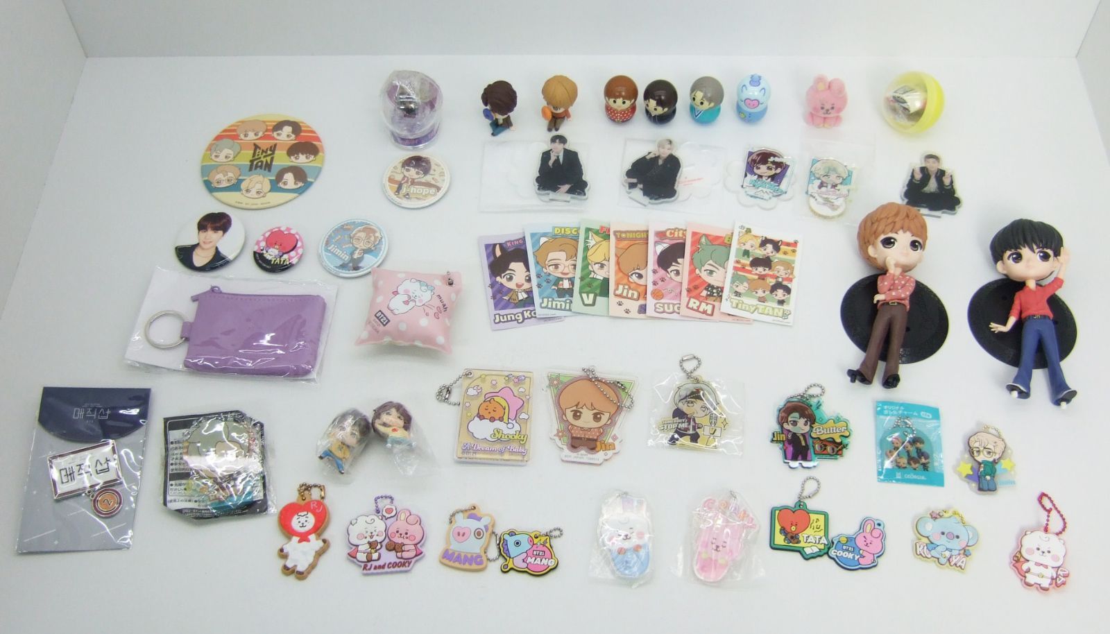 【BTS】防弾少年団•Tiny Tan•BT21グッズまとめ売り TinyTAN (タイニータン) ”Butter ver.” のぎゅぎゅっとグッズ 9